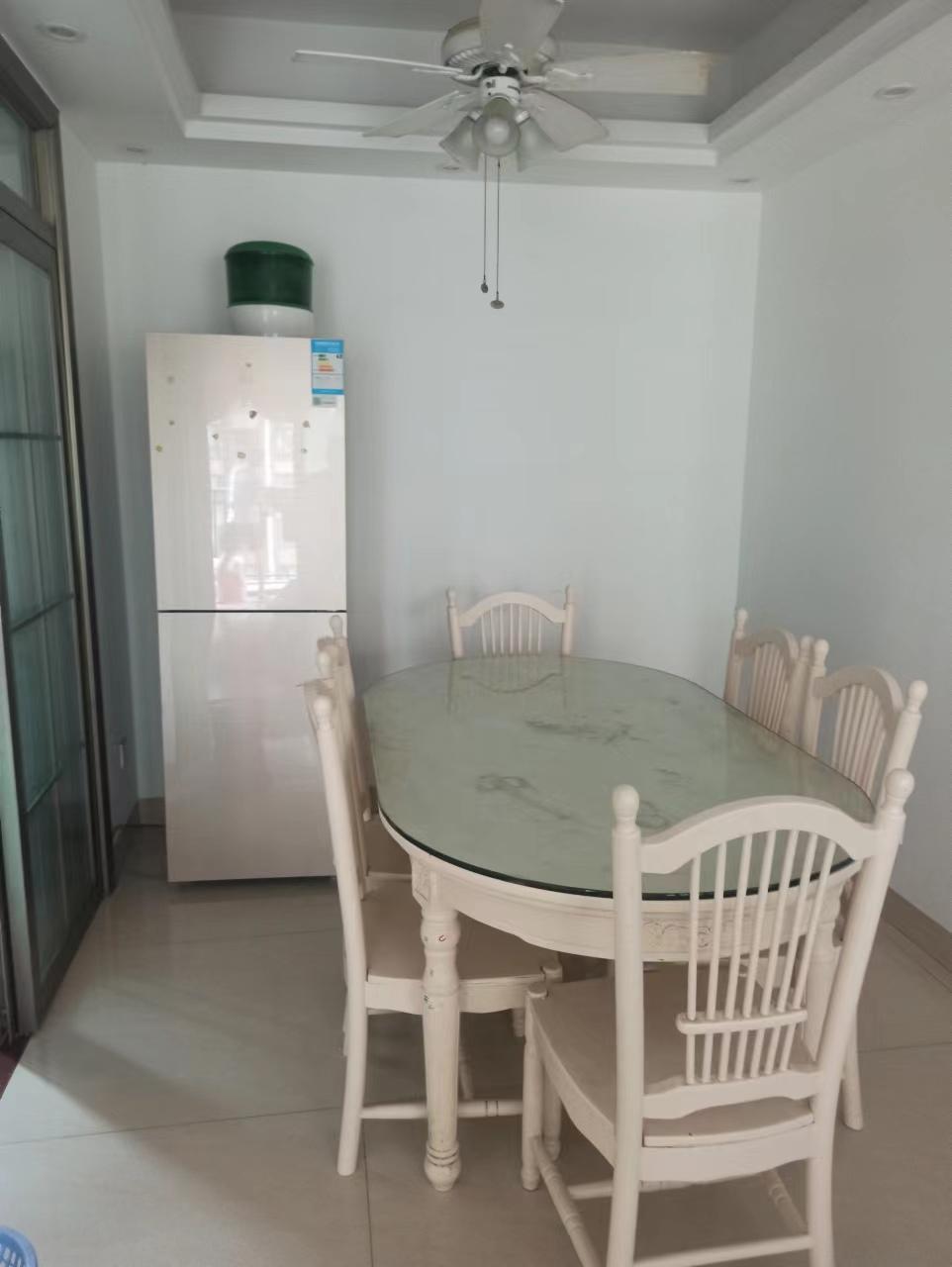 房屋出租 