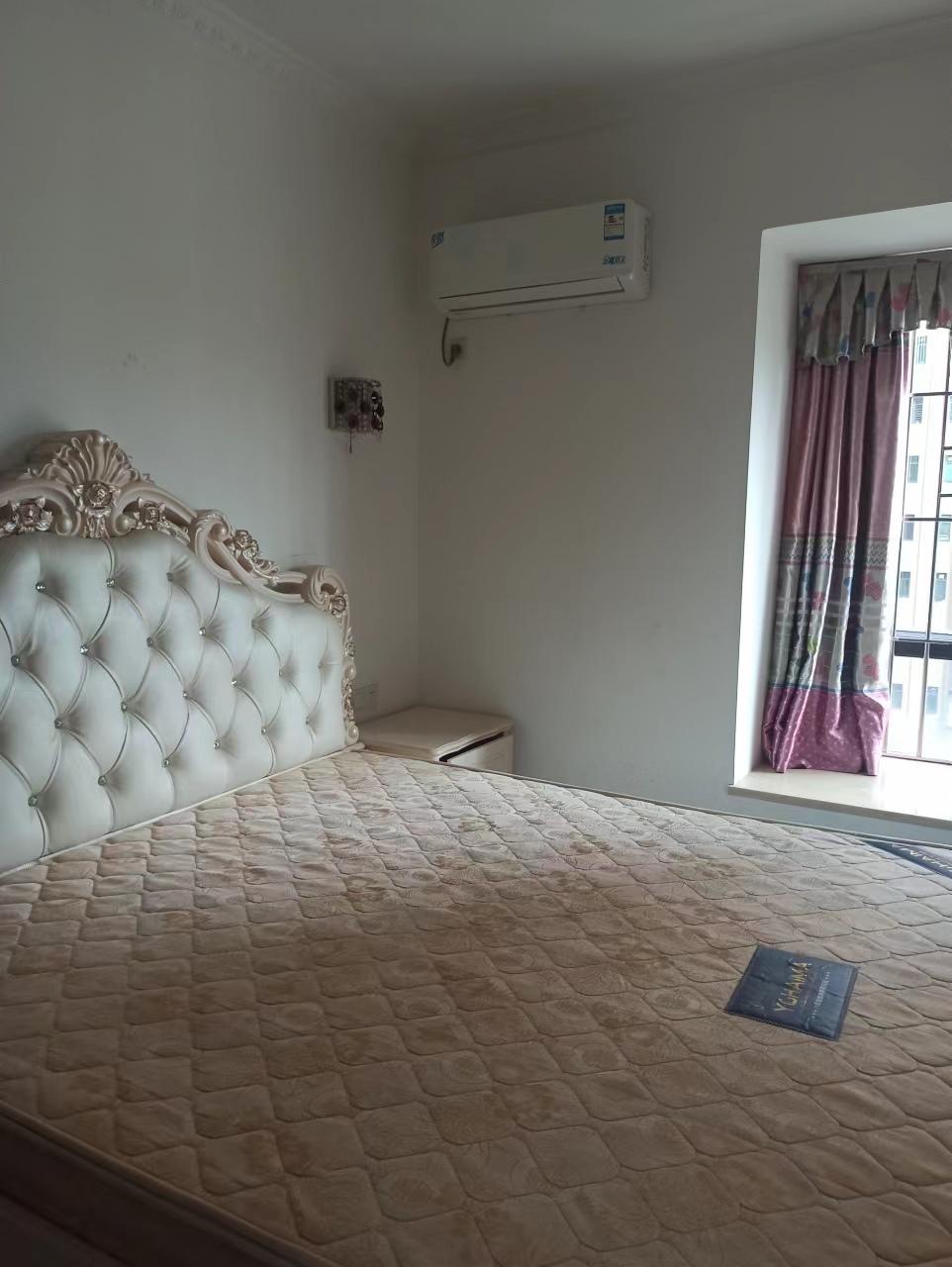 房屋出租 