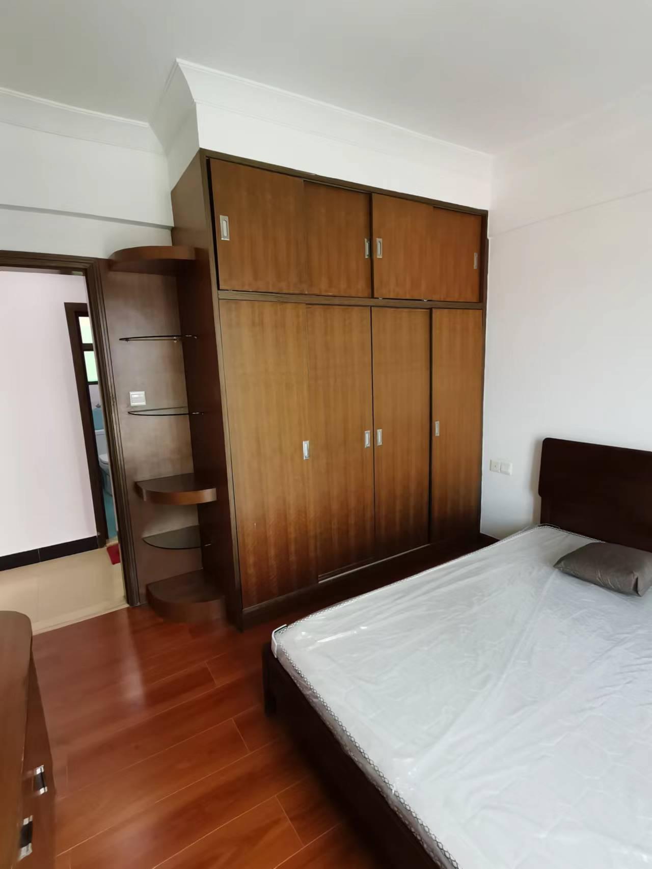 房屋出租 