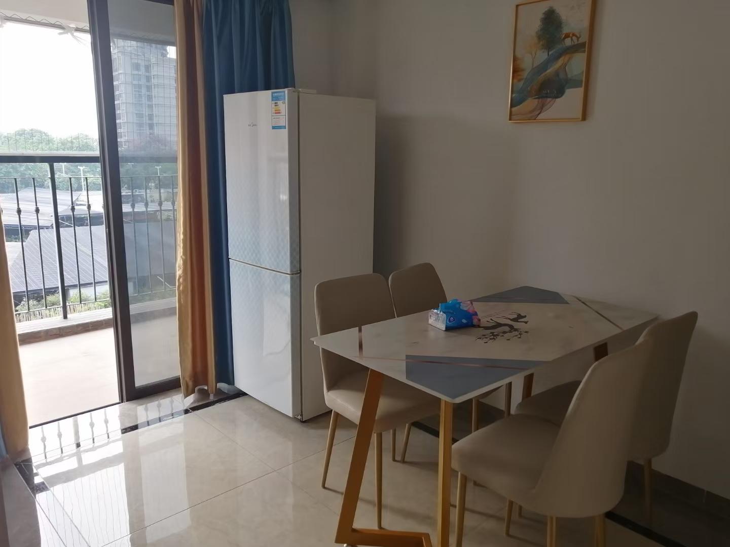 房屋出租 