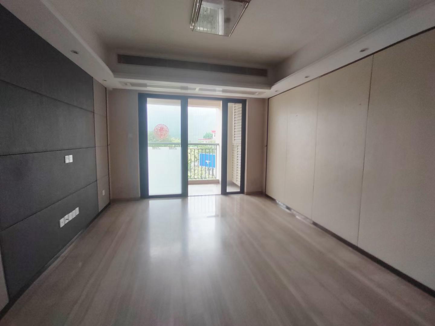 房屋出售 