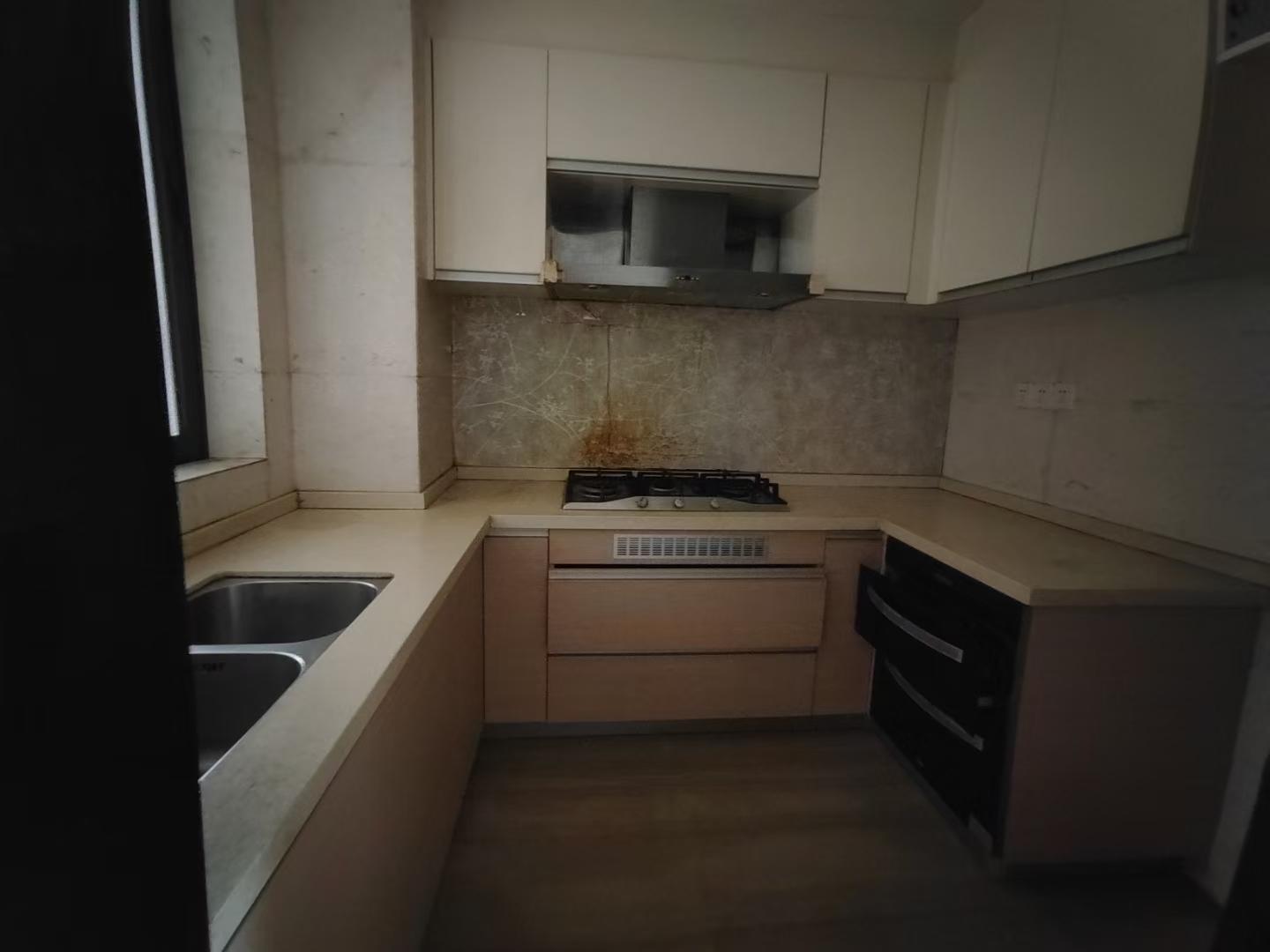 房屋出售 