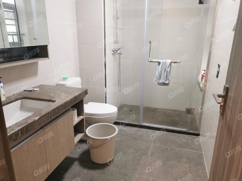 房屋出租 